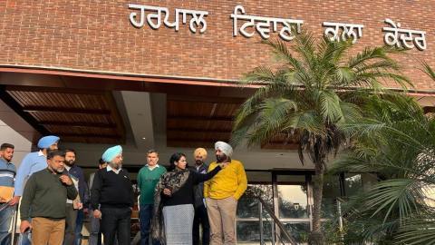 Daily-Dharaledar-Online-News-Vie