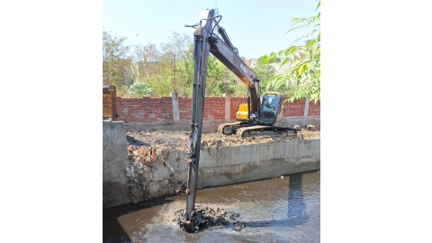 Cleaning-And-Desilting-Of-Buddha