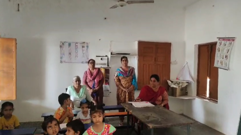 Children-Are-Studying-In-The-Ang