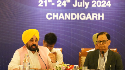 The-Chief-Minister-Advocated-Giv