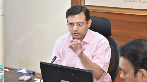 Chief-Secretary-Reviewed-The-Cas