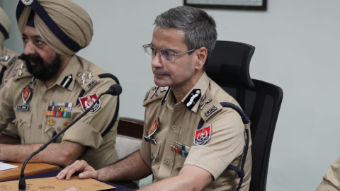 Cracking-Down-On-Petty-Crimes-Er