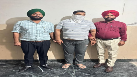 Asi-Takes-A-Bribe-Of-10-Thousand