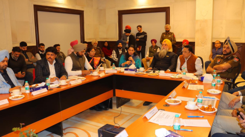 Speaker-Holds-First-Meeting-To-M