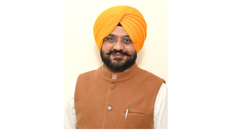 Under-The-Leadership-Of-Chief-Mi