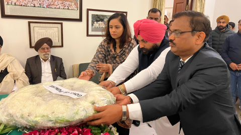 Harjot-Singh-Bains-And-Kap-Sinha